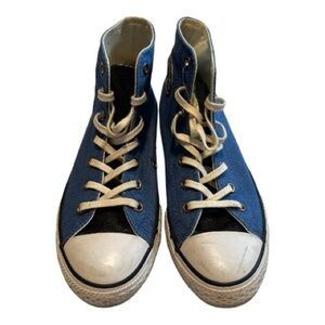 Converse blue and Black High-Tops